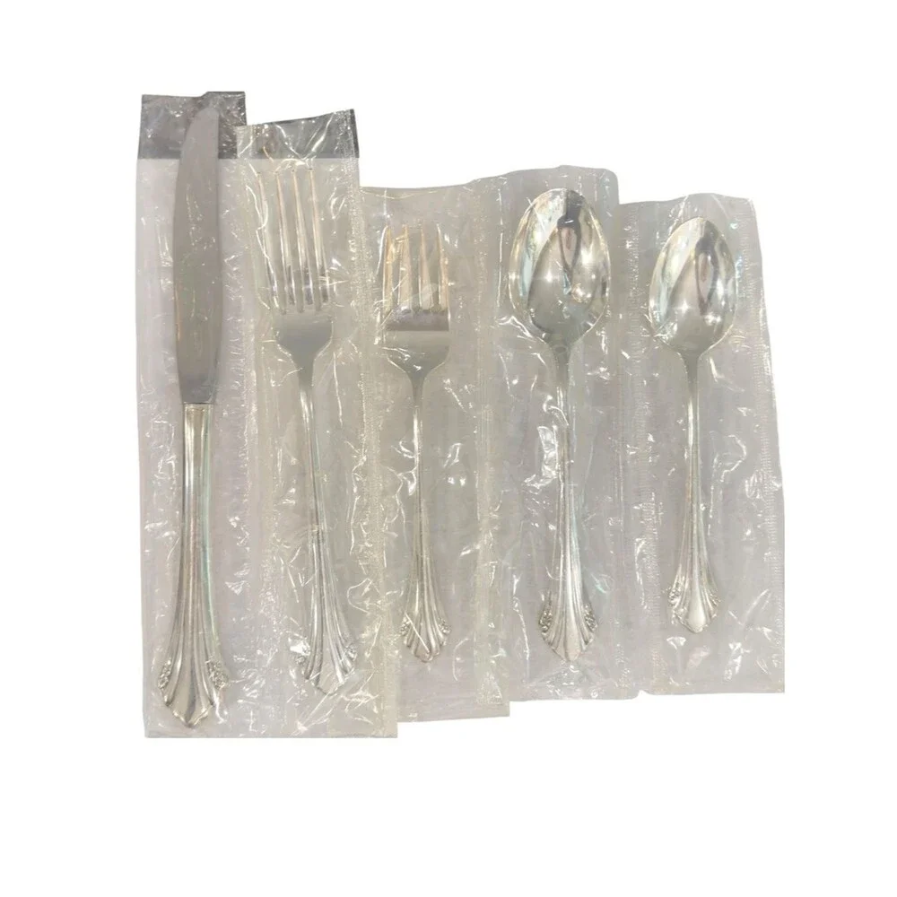 Oneida Vintage Silverplate Enchantment 60 Piece Flatware Set Dinner For 12. NEW.